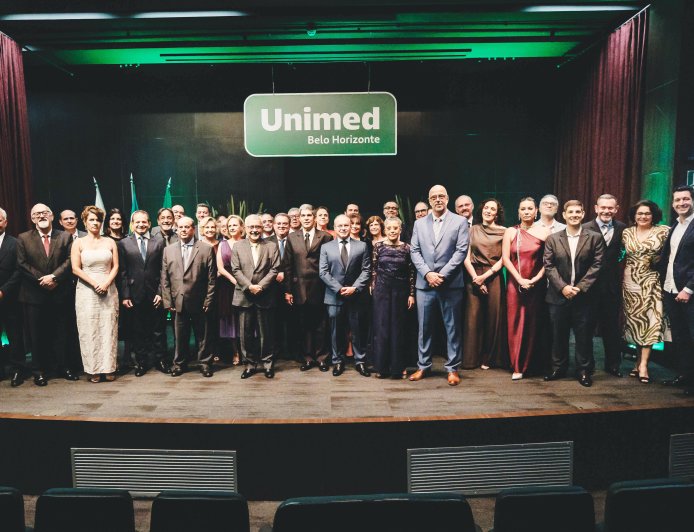 Unimed-BH realiza cerimônia de posse da nova diretoria e dos conselhos