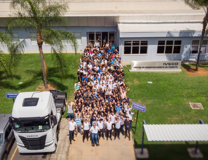 IVECO celebra 18 anos do Centro de Desenvolvimento de Produto e consolida protagonismo da engenharia brasileira na América Latina